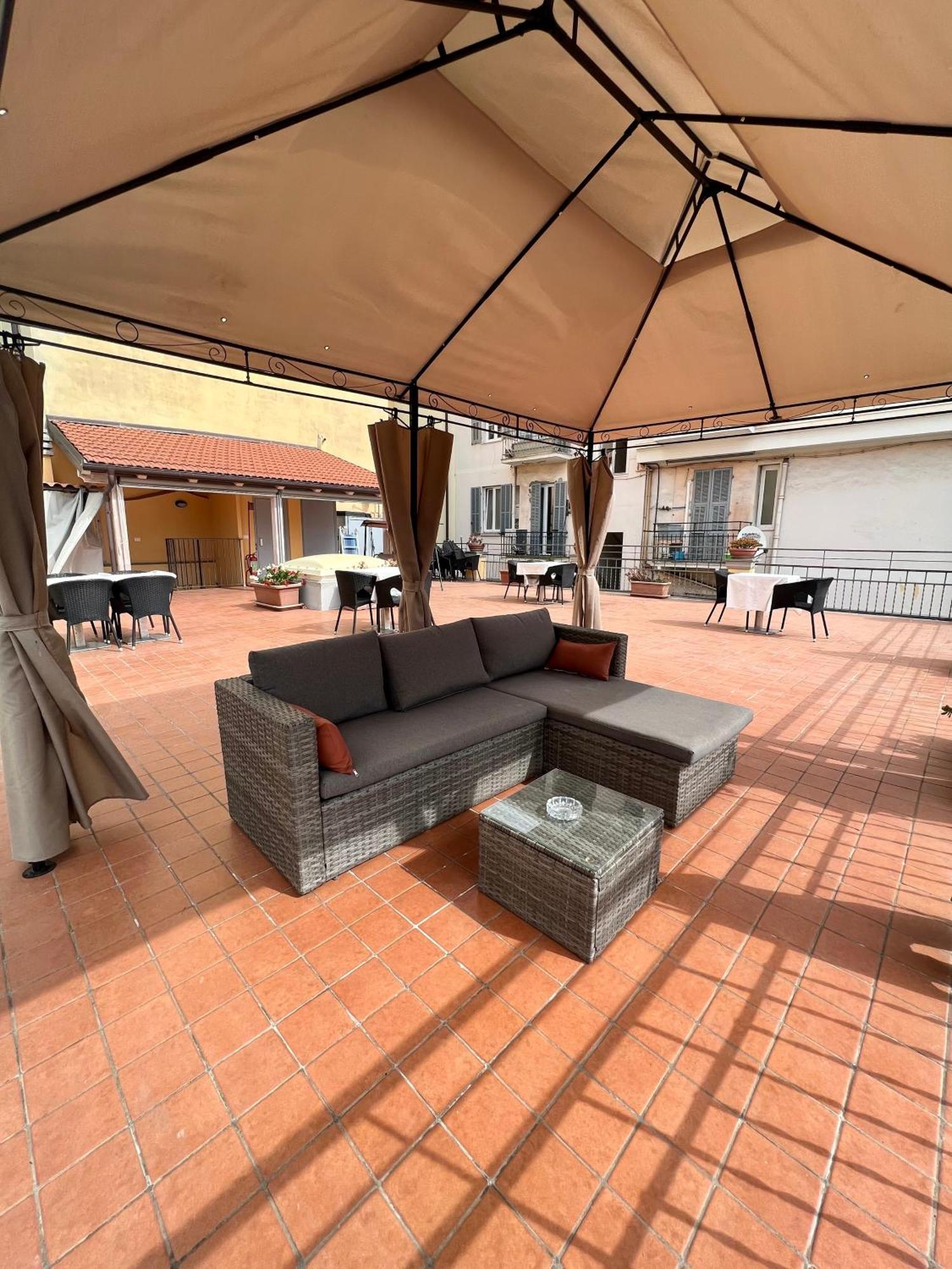 Casa Zeffirino 2* Sanremo